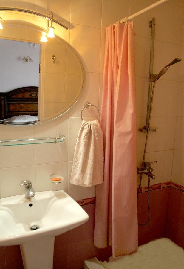 Bright And Modern 4Br Apartment - Center Of Yerevan Ngoại thất bức ảnh