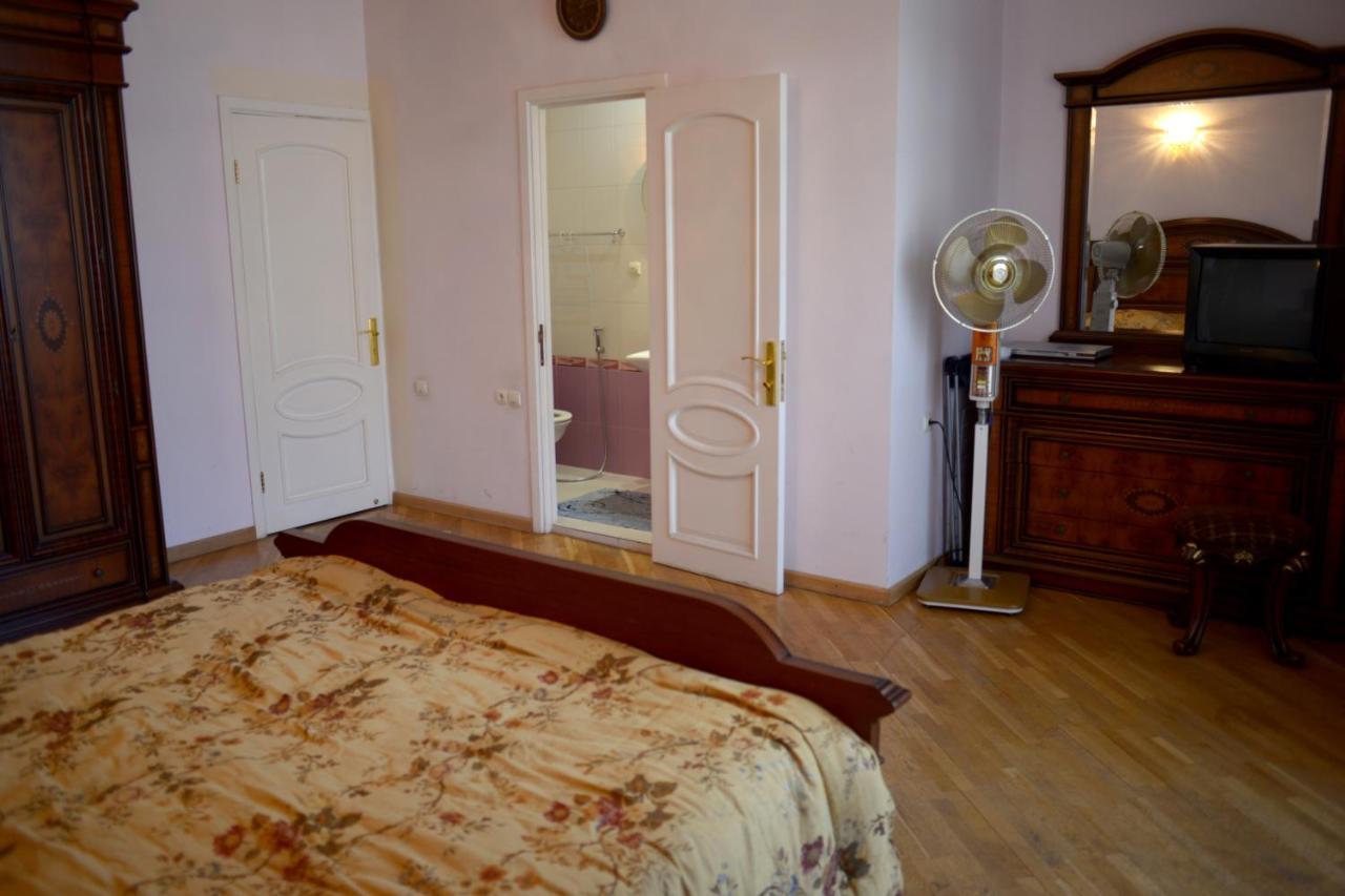 Bright And Modern 4Br Apartment - Center Of Yerevan Ngoại thất bức ảnh
